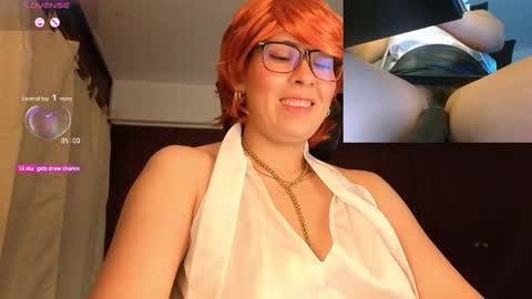 Snapshot of sophiadumont chatting on September 2025 11:48:01 PM Sophia online show from September 2025 11:48:01 PM