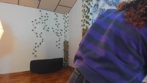 sophiamiller6 online show from April 2026 01:09:02 PM