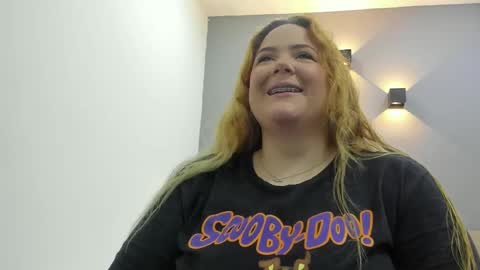 Snapshot of sophiarossee chatting on February 2025 12:36:02 PM Sofi online show from February 2025 12:36:02 PM