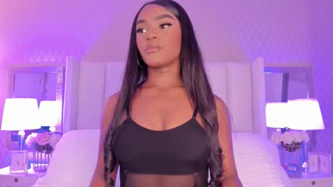 SophiaSmiths online show from October 2025 11:05:01 PM