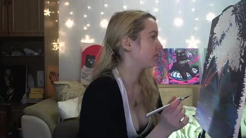 Snapshot of sophiasonata chatting on December 2024 04:05:01 PM SophiaSonata online show from December 2024 04:05:01 PM