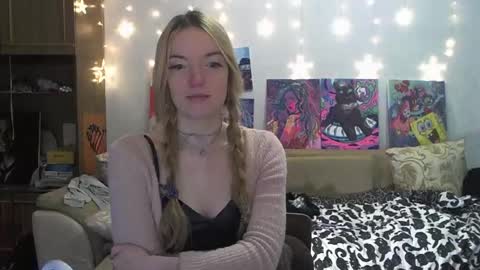 Snapshot of sophiasonata chatting on January 2025 03:02:02 AM SophiaSonata online show from January 2025 03:02:02 AM