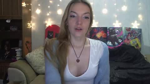 Snapshot of sophiasonata chatting on February 2025 04:33:02 PM SophiaSonata online show from February 2025 04:33:02 PM