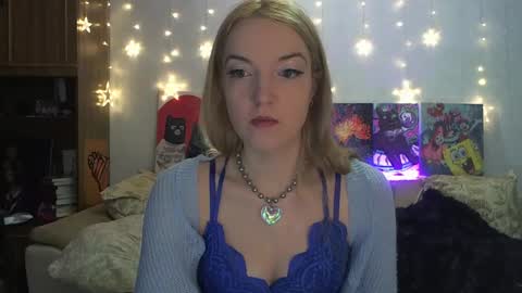 Snapshot of sophiasonata chatting on March 2025 08:21:02 PM SophiaSonata online show from March 2025 08:21:02 PM