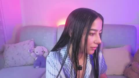 Snapshot of sophie_bbs chatting on April 2026 04:37:02 PM Sophie online show from April 2026 04:37:02 PM
