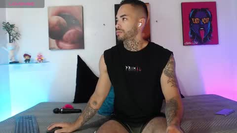 SOPHIE - FOXX online show from January 2026 12:20:01 PM