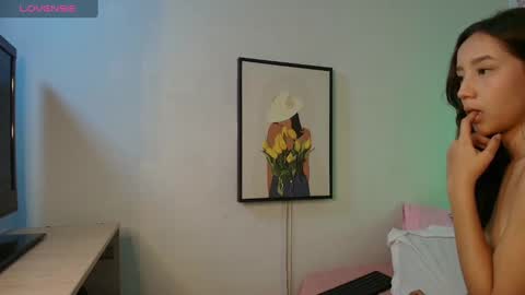 Sophie or Sof online show from January 2025 08:34:02 PM