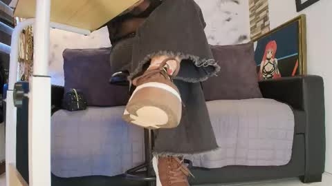 Sophie online show from February 2026 01:45:02 PM