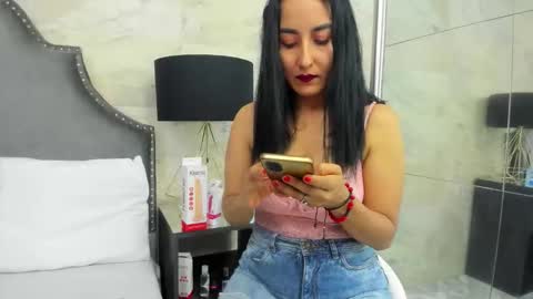 sophie_madisson online show from September 2025 07:14:02 PM