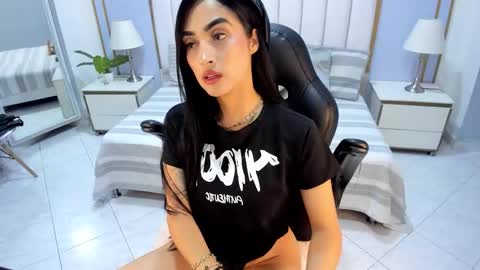 Sophi online show from February 2026 12:28:01 PM