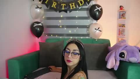 Snapshot of sophie_soft69 chatting on July 2026 07:45:01 AM sophie_soft69 online show from July 2026 07:45:01 AM