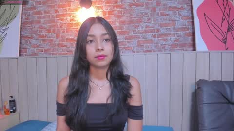 Sophie online show from January 2025 12:30:02 PM