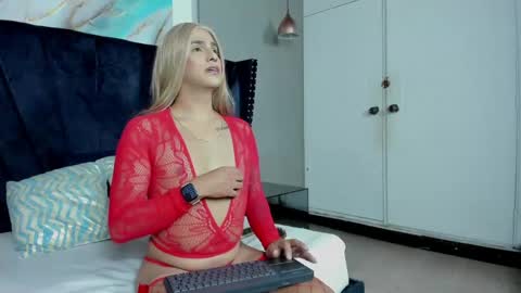 sophiebrady online show from April 2026 08:42:02 PM