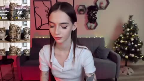 Sophie online show from December 2024 11:45:01 PM