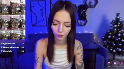 Sophie online show from December 2024 12:47:01 AM