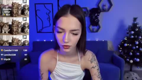 Sophie online show from December 2024 10:14:02 AM