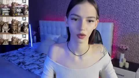 Sophie online show from February 2025 07:02:02 AM