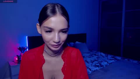 Sophie online show from October 2025 02:55:02 AM