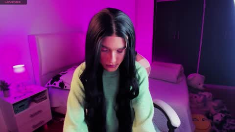    online show from November 2025 08:25:02 AM