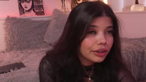 Sophiee  online show from May 2026 05:40:01 PM