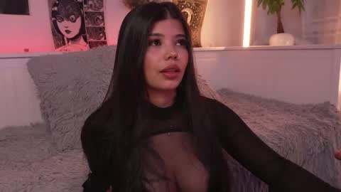 Sophiee  online show from May 2026 08:58:01 PM