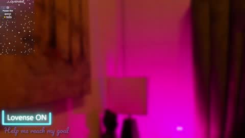 Sophie  online show from January 2025 10:37:02 AM