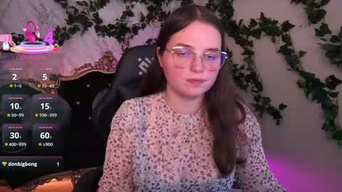sophieedreams online show from October 2025 01:31:02 PM