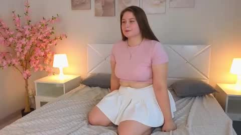 Sophie online show from February 2025 10:37:02 AM