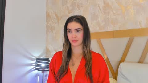 Sophie online show from December 2024 05:36:02 PM