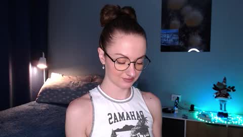 sophieleroux online show from January 2026 07:26:01 PM