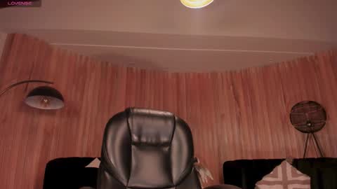 Sophie  Palmer online show from March 2026 11:16:01 AM