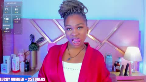 Sophie online show from April 2026 12:39:01 PM