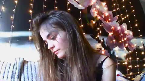 Sophie and my bestie Mandy    online show from January 2025 11:15:01 AM