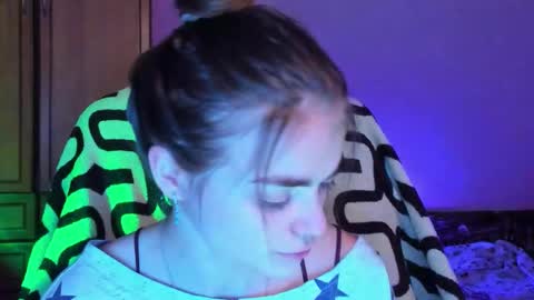 Sophie and my bestie Mandy    online show from January 2026 01:03:01 PM