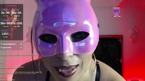 sophi fire  online show from October 2025 02:03:02 AM