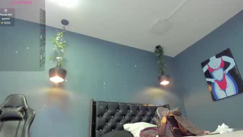 Sophie Taylor online show from September 2025 11:37:02 PM