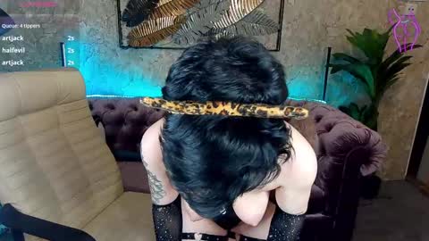 Sophiya online show from February 2025 05:22:01 PM