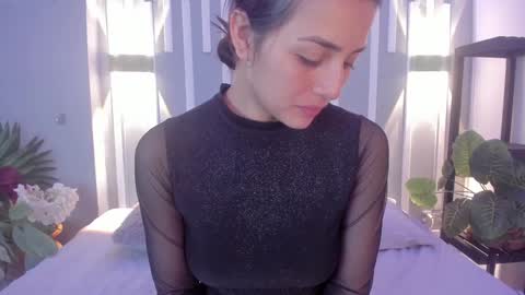 SOPHY ROGERS online show from December 2024 11:34:02 AM