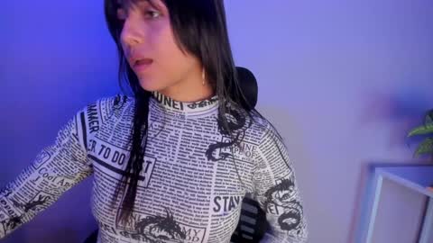 SOPHY ROGERS online show from January 2025 11:52:01 AM