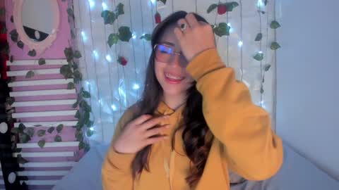 SOPHY ROGERS online show from January 2025 02:46:01 PM