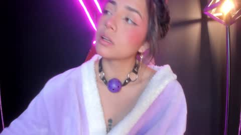SOPHY ROGERS online show from January 2025 02:46:02 PM