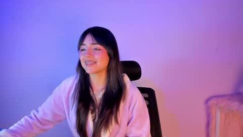 SOPHY ROGERS online show from January 2025 02:42:02 PM