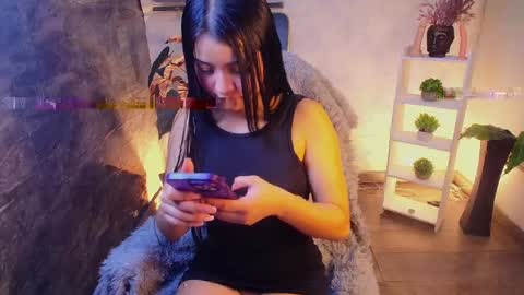 Sophy  online show from April 2026 04:49:02 AM