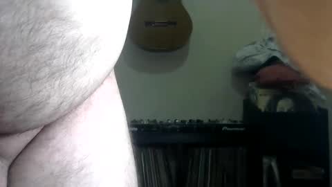 Snapshot of sorollrosa chatting on June 2026 03:44:01 PM Metronomism online show from June 2026 03:44:01 PM