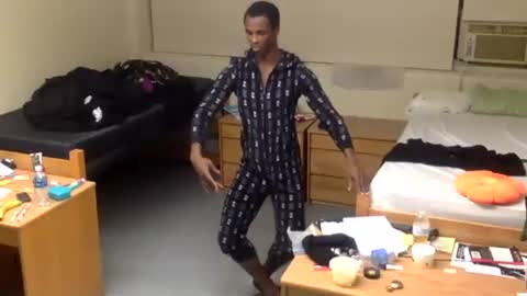 Daniel online show from October 2025 12:14:01 AM