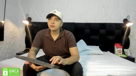 soul_and_desire online show from April 2026 12:19:01 AM