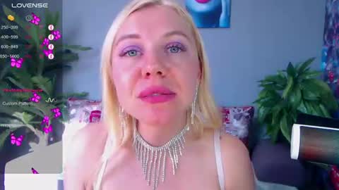 Snapshot of soul_liza chatting on July 2026 01:55:01 AM Lisa online show from July 2026 01:55:01 AM