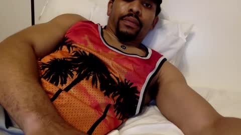 Snapshot of soulmatesxoo34 chatting on December 2024 04:40:01 PM Longhaitianbbc thick latina online show from December 2024 04:40:01 PM