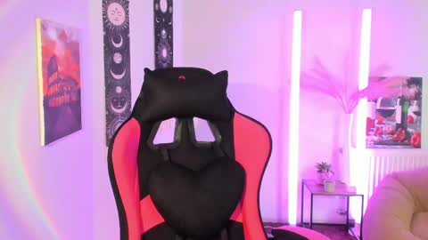 Jennie online show from April 2026 12:04:01 PM