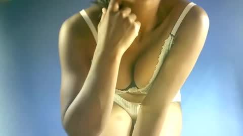 sourayaa online show from February 2026 12:53:01 AM